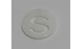 Letra calada 15mm Nacar S /Cuentas de  Nacar