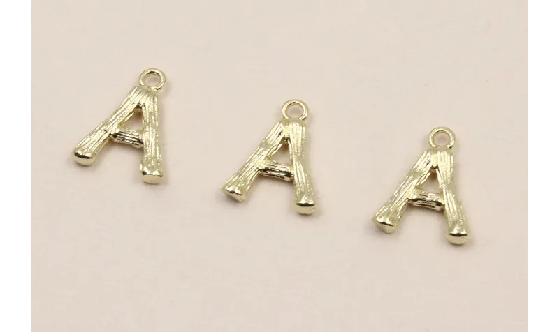 Colgante Letra A latón Dorado 15*10mm / Cuentas Metálicas de Latón / Zamak
