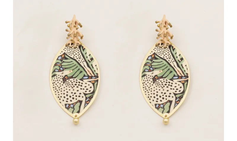 Pendientes perno rama coral beige, pieza óvalo ani