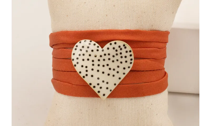 Pulsera de muechas vueltas de seda plana color tej