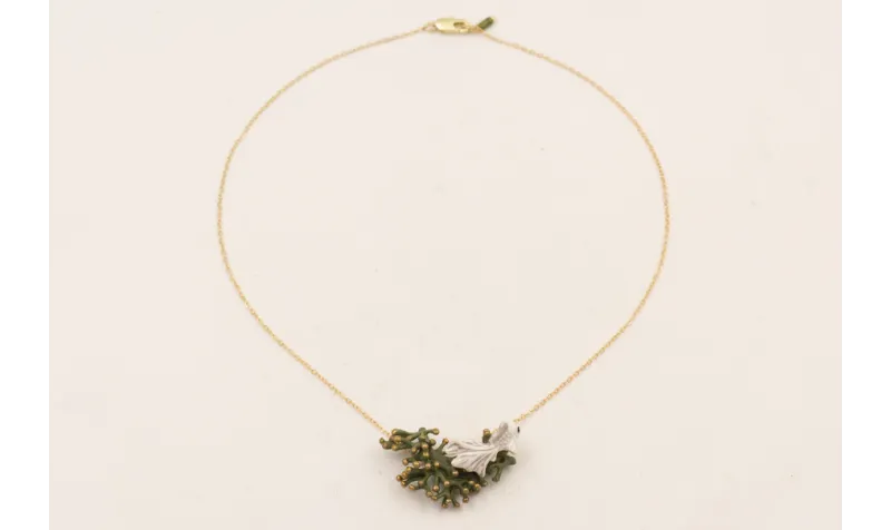Collar de cadena de eslabón pequeño con rama de co