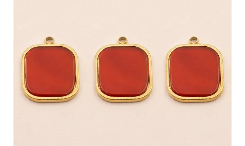 Colgante S.Steel 316L 16*13mm con Piedra Granate / Cuentas Metálicas de Acero Inoxidable