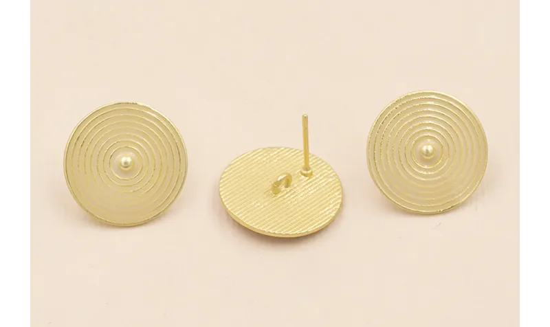 Pendiete Disco de 20mm Oro Mate Esmaltado Beige