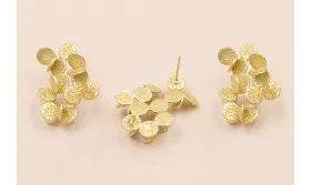 Pendiente Ramillete  hojas redondas 30*22 O. Mate / Base Pendientes 