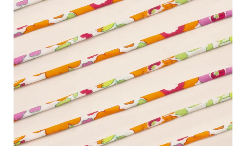 Lazo Liberty 4mm Flores Naranja, verde Fuxia / Lazos