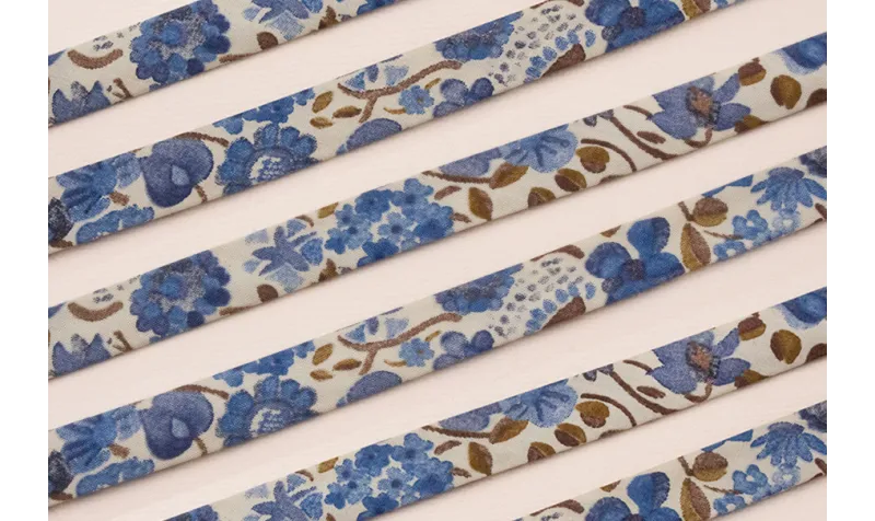 Lazo estampado bies 10mm Flores Azules / Lazos