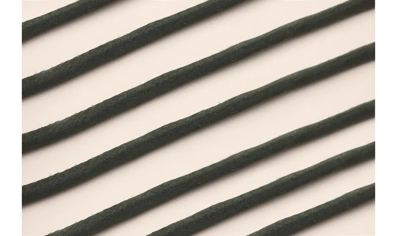 Cordón de SEDA 3mm relleno color Verde Inglés