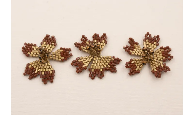 Flor Abalorio de 30mm diametro Marrón y Cobre