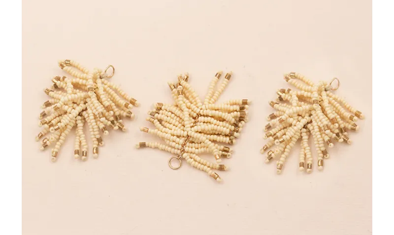 Pompon Abalorio 40mm Crema y Cobre