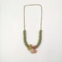 Collar facetadas verdes burruño, margarita, brillo