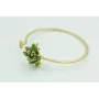 Pulsera rigida de coral oro mate y corales verdes.