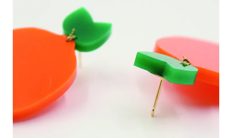 Pendientes con forma de naranja en metacrilato nar