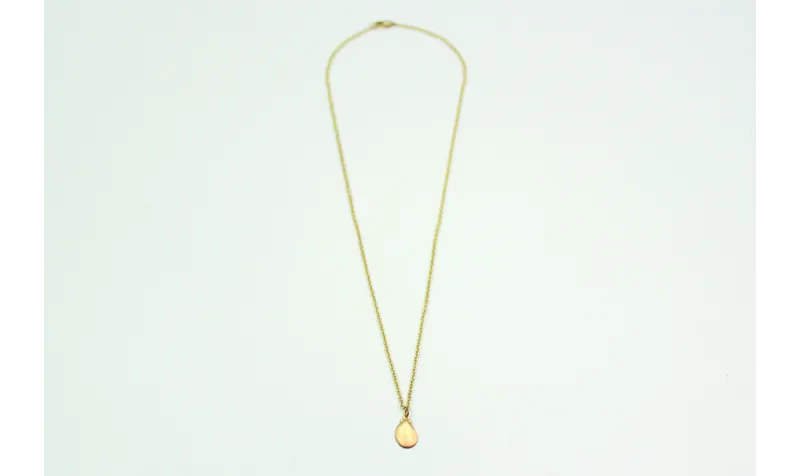 Solitario de cadena de eslabón pequeño oro mate y 