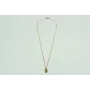 Solitario con cadena de eslabón pequeño dorado y c