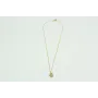 Solitario con cadena de eslabón pequeño dorado y c