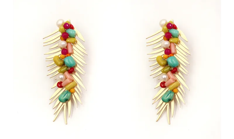 Pendientes hoja palmera grande en oro mate y semip