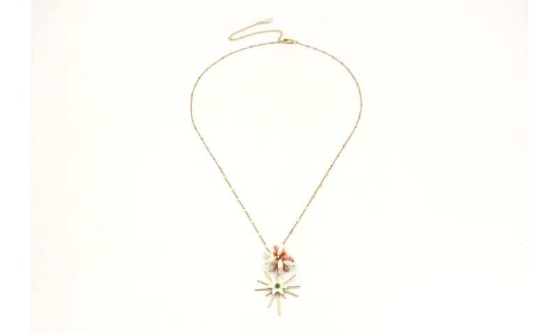 Collar largo con colgante de rayos y burruño de se