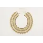 Collar babero en oro mate con entrepiezas alargada