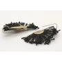 Pendientes de lamina oro mate con estambres en col