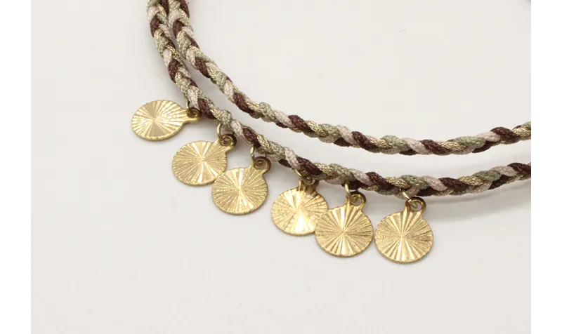 Pulsera trenza macrame en marrones con disco peque