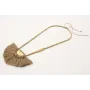 Collar macrame teja con semidisco de pompones marr