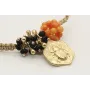 Pulsera macrame oro palido con bola corales, burru