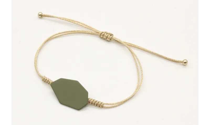 Pulsera nudo serpiente oro palido con pieza esmalt