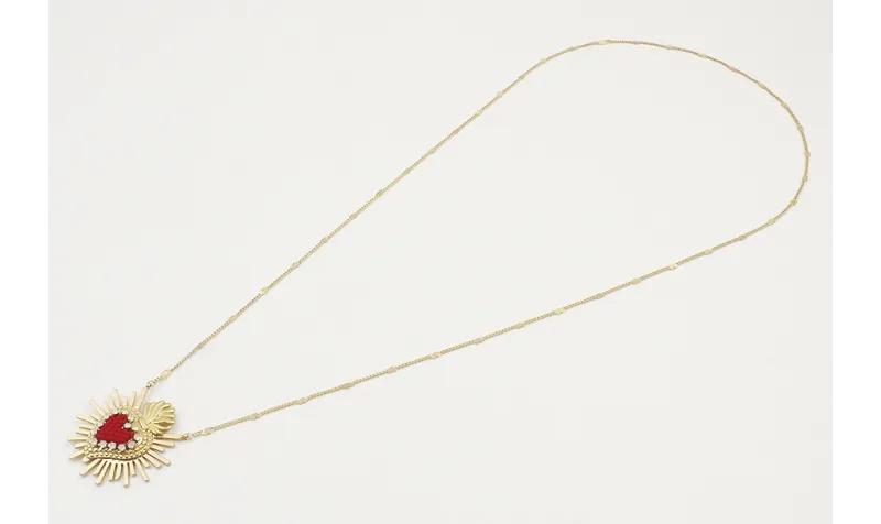 Collar con cadena corazones planos y colgante sagr