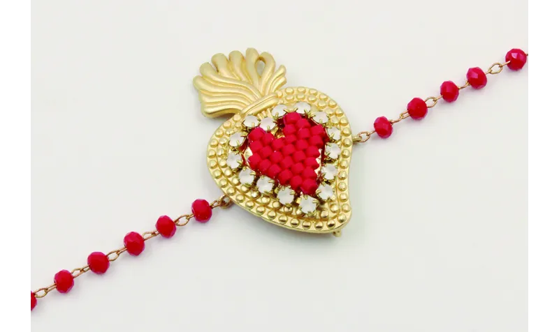 Pulsera cadena facetadas rojas con sagrado corazón