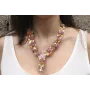 Collar hojas parra con burruños de bolas moradas, 