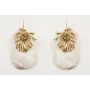 Pendientes con gots de nacar, nenufar en oro mate,