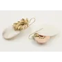 Pendientes con gots de nacar, nenufar en oro mate,