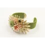 Pulsera rigida forrada hilo verde oliva con escama