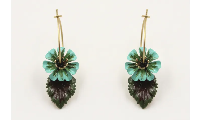 Pendientes aro oro mate con flor esmalte azul y ve