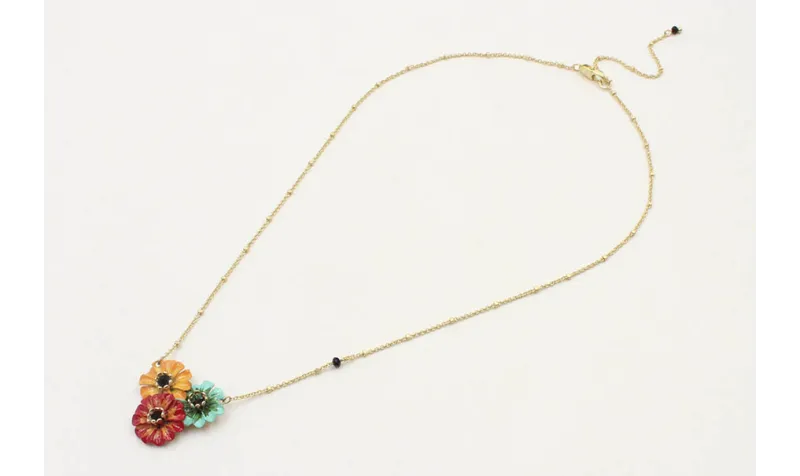 Collar cadena microbolas oro mate con trio flores 