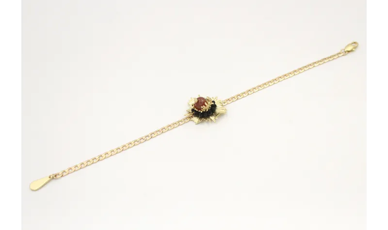 Pulsera de cadena plana entrelazada oro mate con h