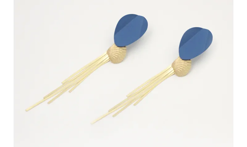 Pendientes Perno doblado azul con colgante de alme