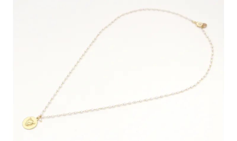 Solitario con cadena de microperlas y colgante dis