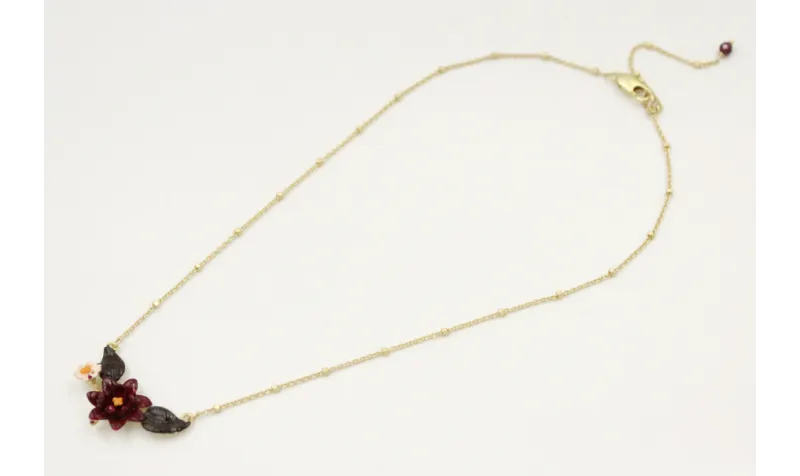 Collar cadena microbola oro mate con colgante flor