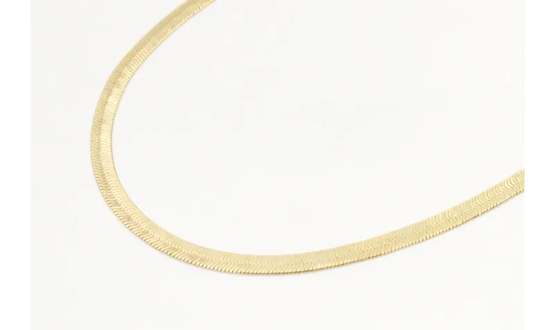 Collar cadena serpiente dorada con cierre mosquetó