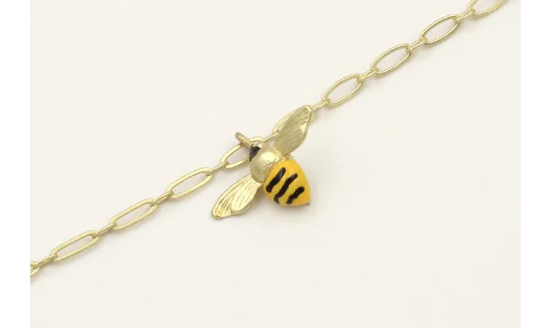 Pulsera cadena ovalos dorado mate con colgante abe