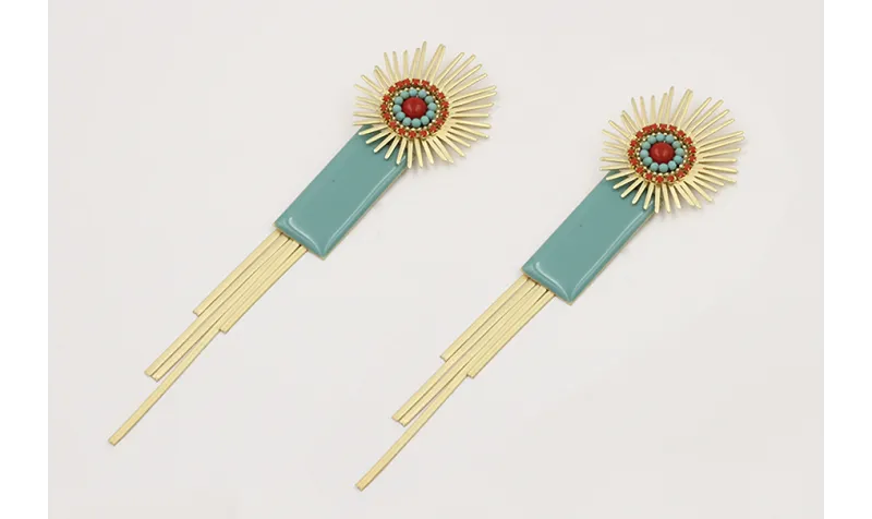 Pendientes perno sol con strass coral,bolitas turq