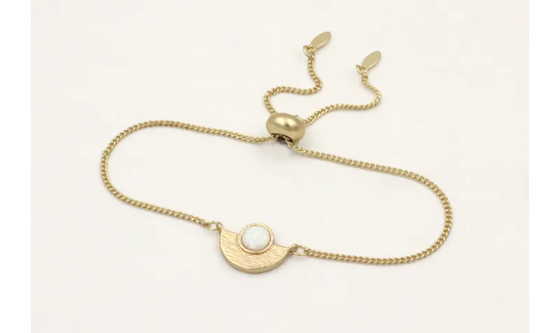 Pulsera cadena eslabón plana dorada mate con entre