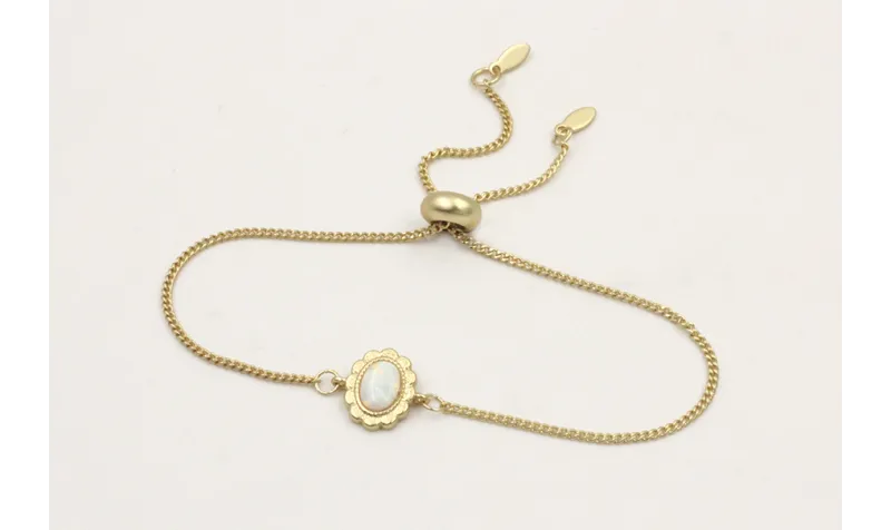 Pulsera cadena eslabón plana dorada mate con entre