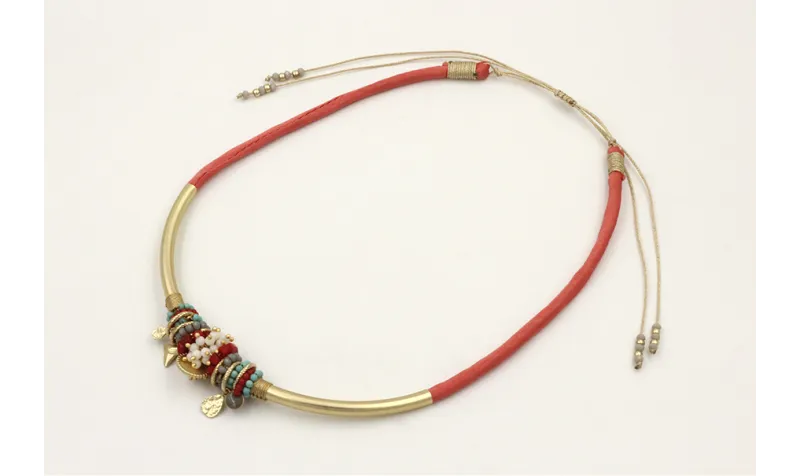 Collar seda rellena naranja tubo curvado curvado d