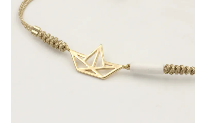 Pulsera hilo dorado palido con nudo serpiente y ba