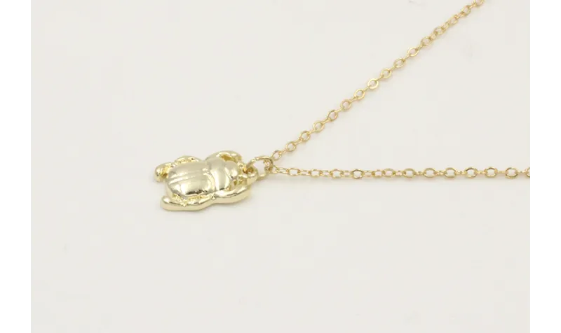 Solitario cadena eslabón pequeño dorado con colgan
