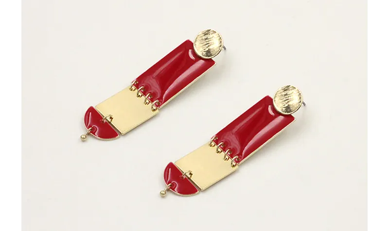 Pendientes perno disco dorado con rectangulo esmal