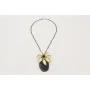 Collar cadena facetada negra con flor 7 pétalos do