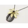 Collar cadena facetada negra con flor 7 pétalos do